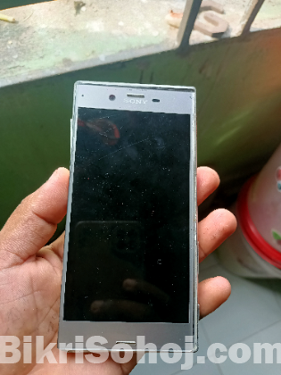 Sony Xperia xzs